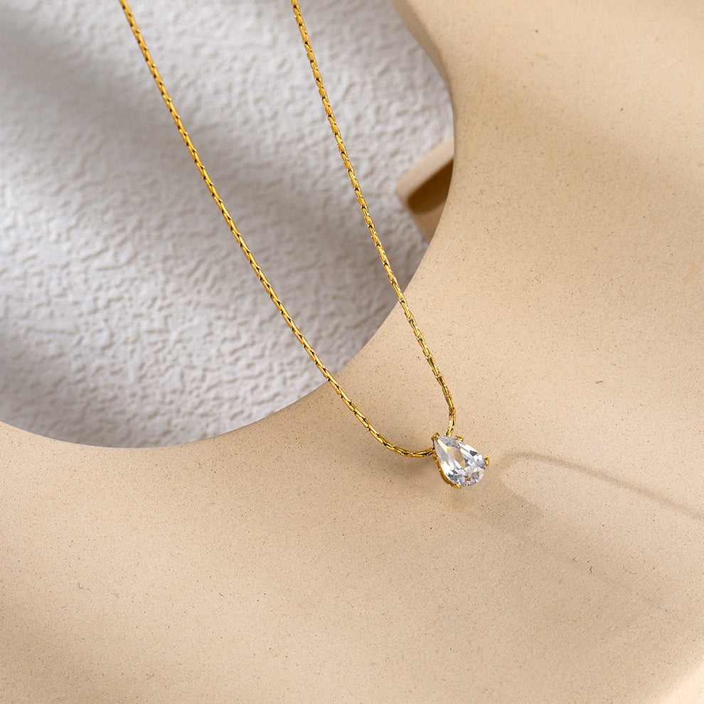 Dewdrop Necklace