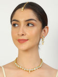 Handcrafted Kundan necklace with Earrings & Maang tikka