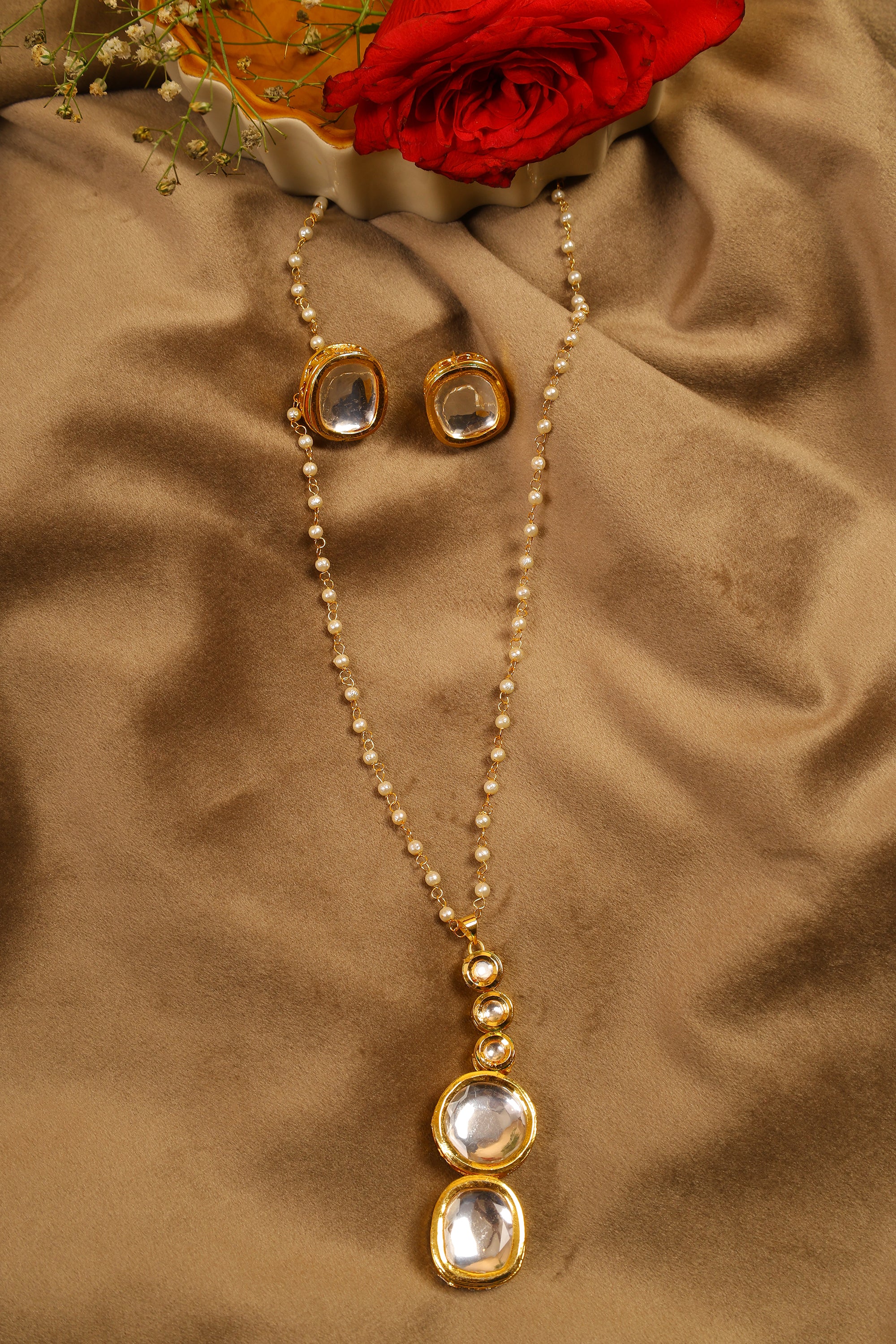 Kundan Statement Pendant set