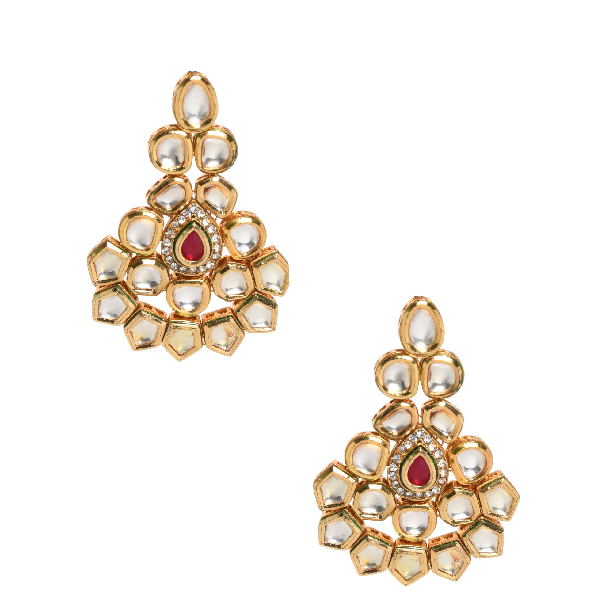 Elegant Kundan gold toned royal kundan necklace with earrings