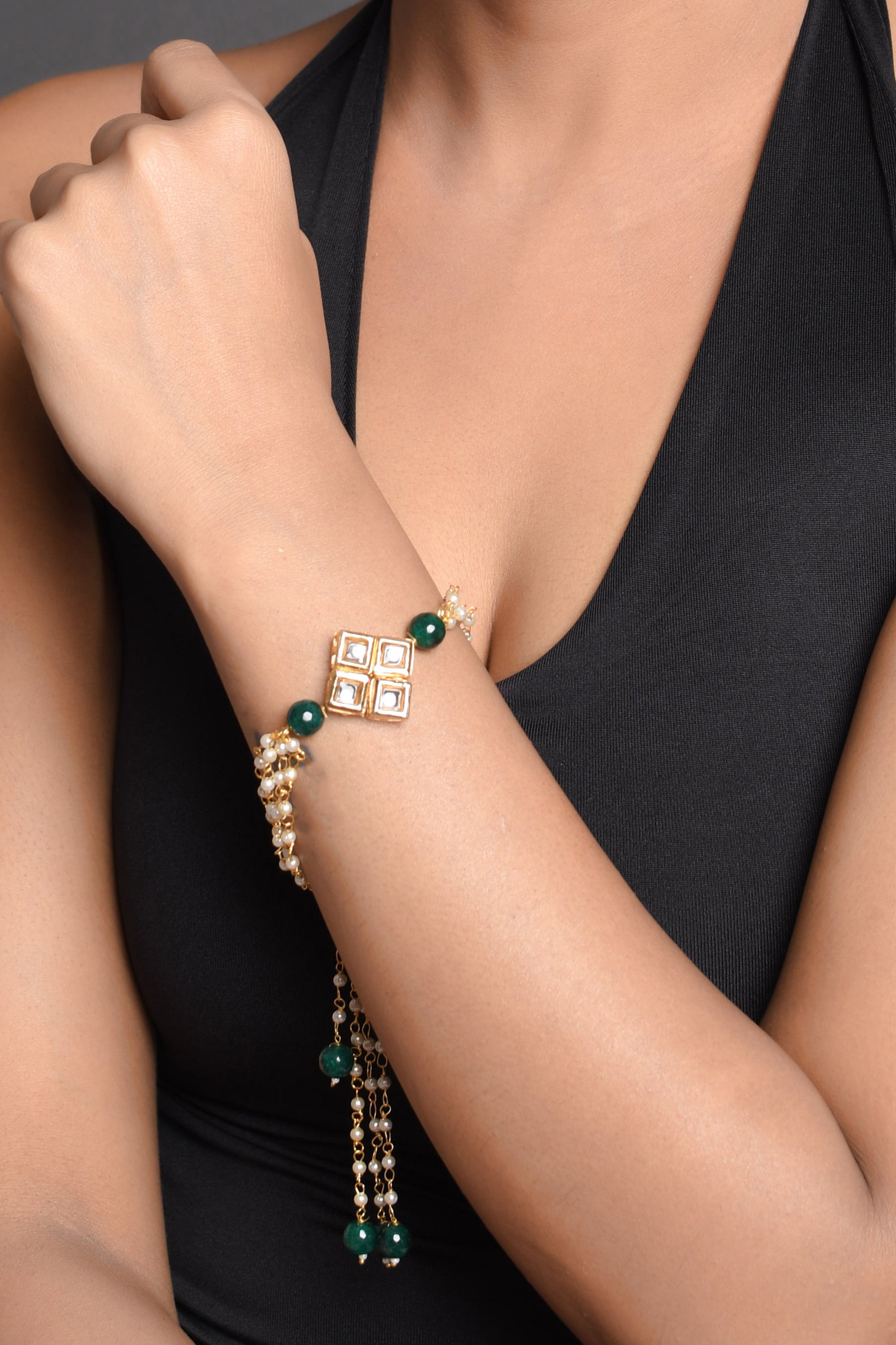 Green White Gold Tone Kundan Bracelet