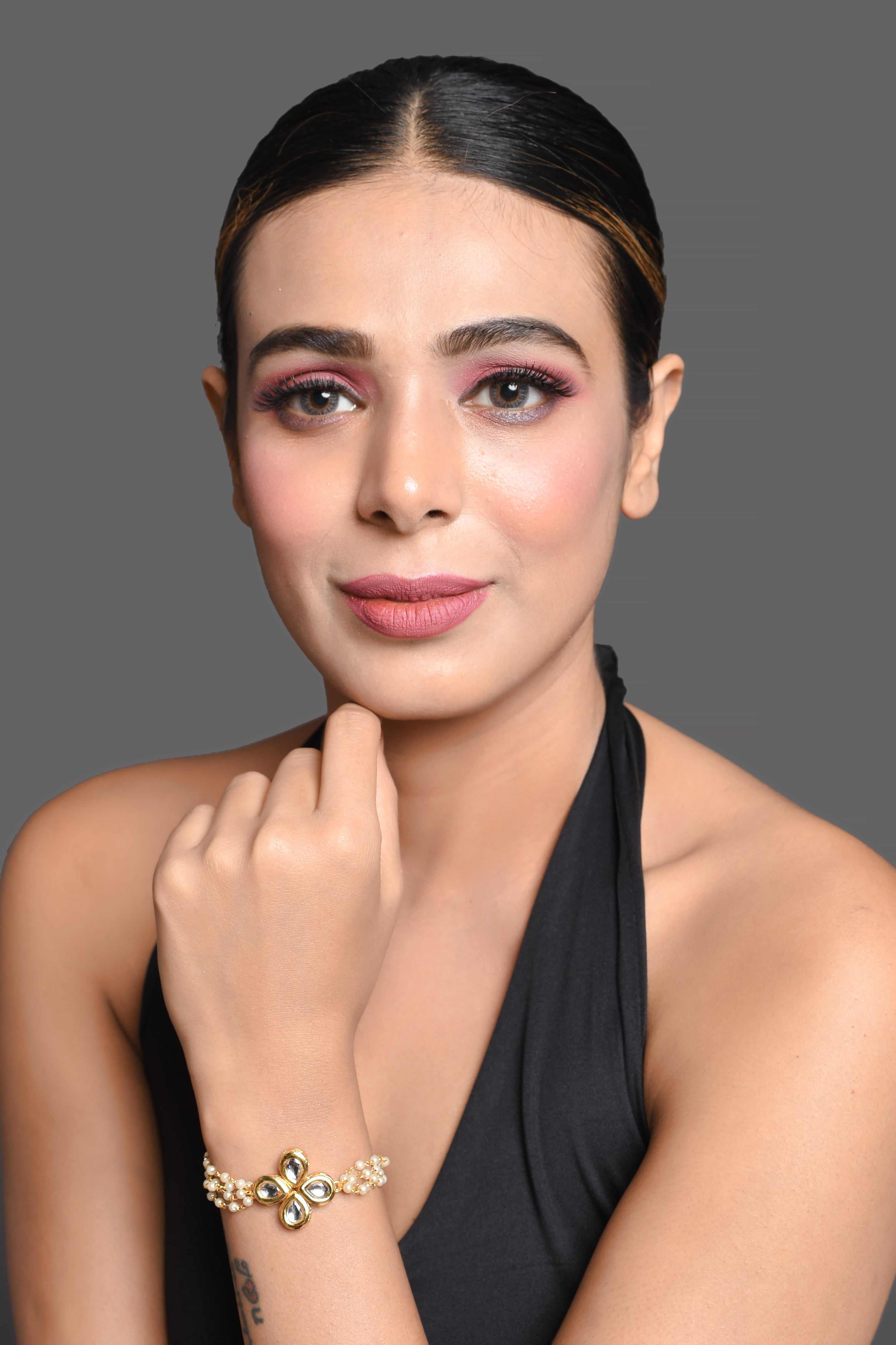 Red & White Gold tone Kundan bracelet