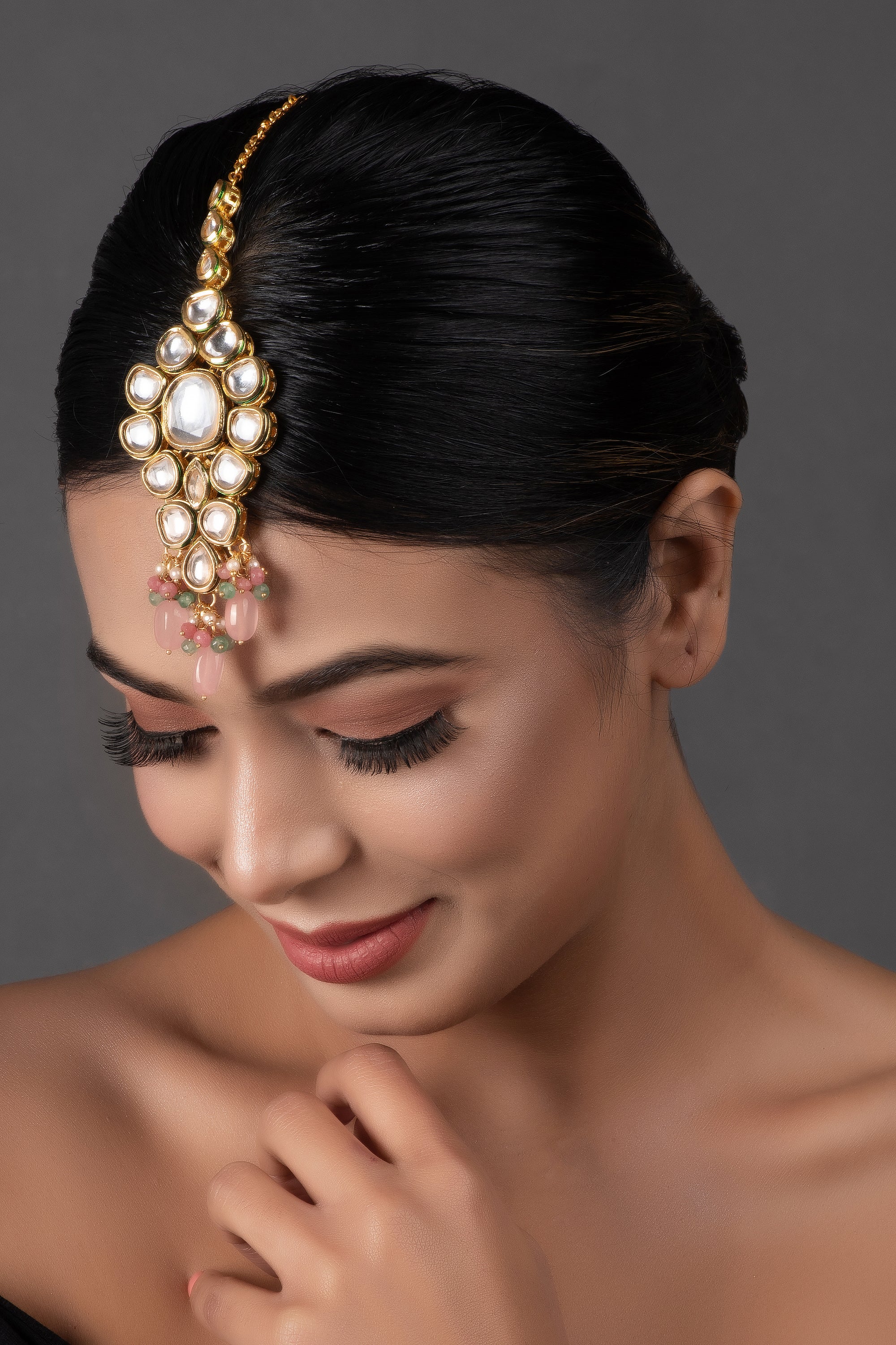 Pink Beaded Gold Tone Kundan Handcrafted Maang Tikka