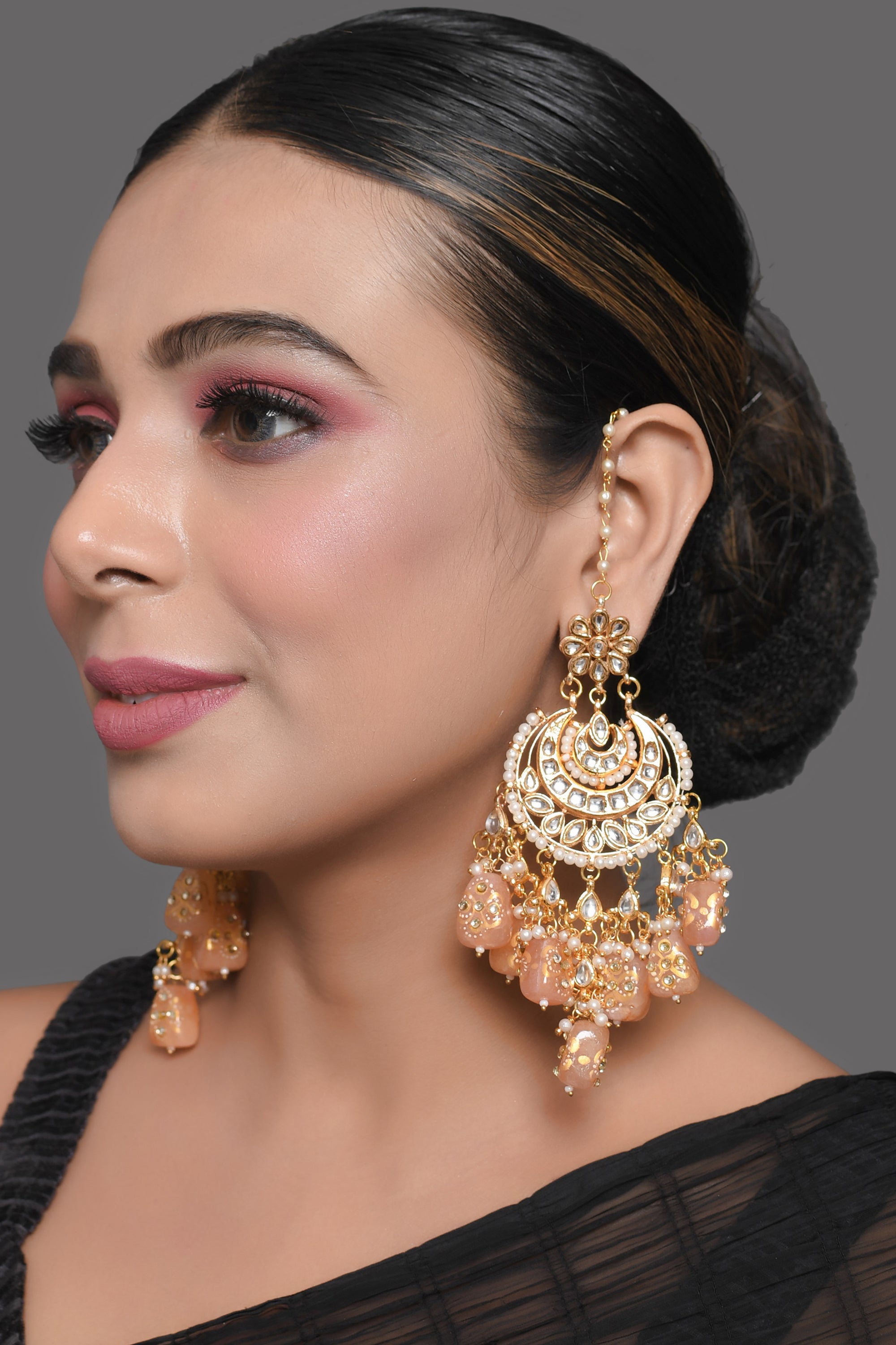 Buy 22Kt Gold Semi Precious Fancy Chandbali Earrings 74VK4253 Online from  Vaibhav Jewellers