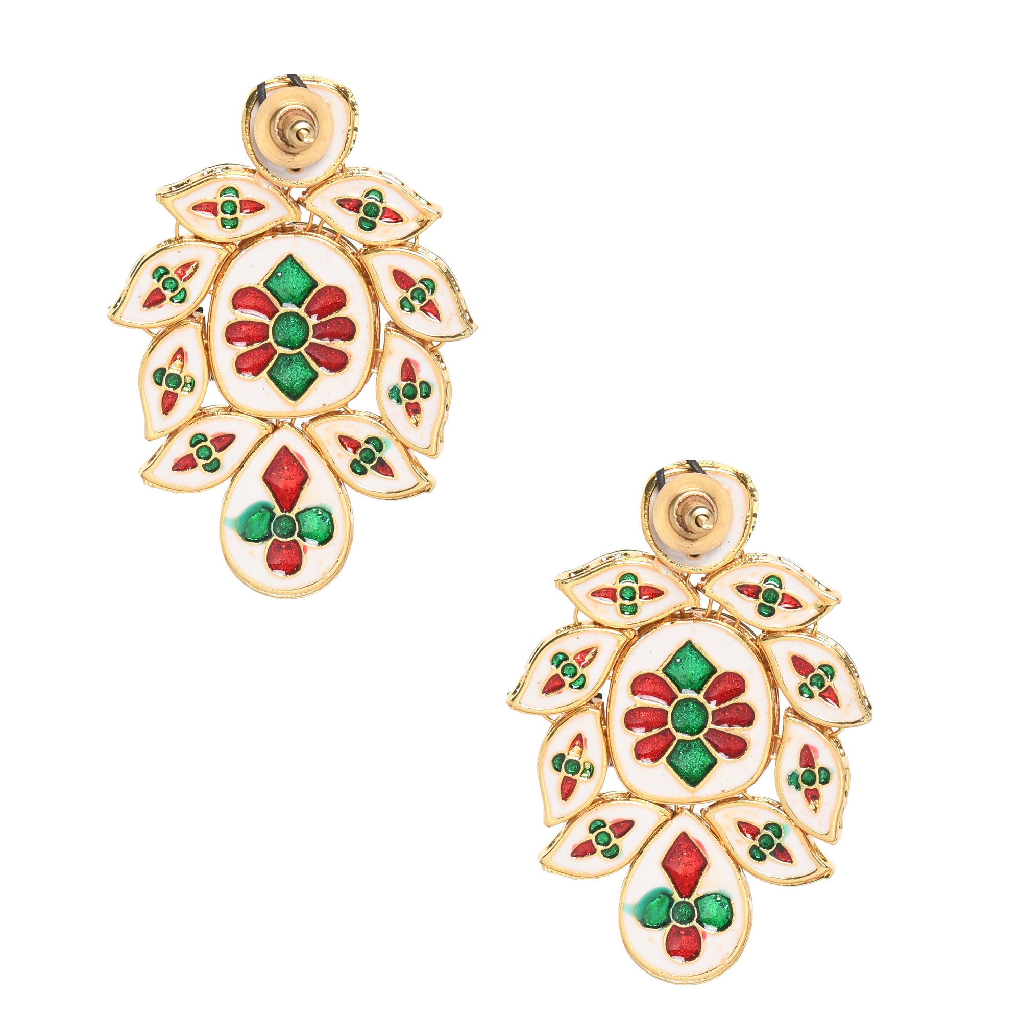 Handcrafted Kundan embellished Kundan earrings