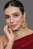 Elegant Kundan gold toned royal kundan necklace with earrings