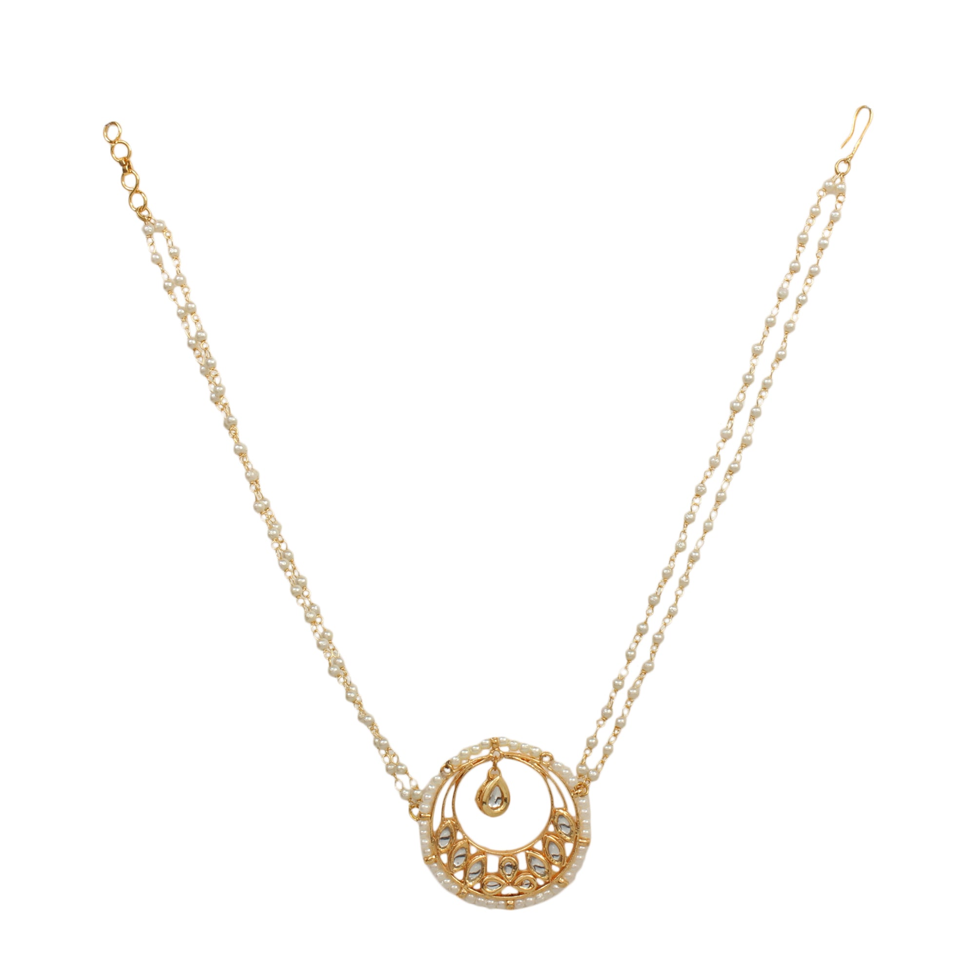 Sleek moon shaped kundan inspired choker teamed with pearl beaded necklace