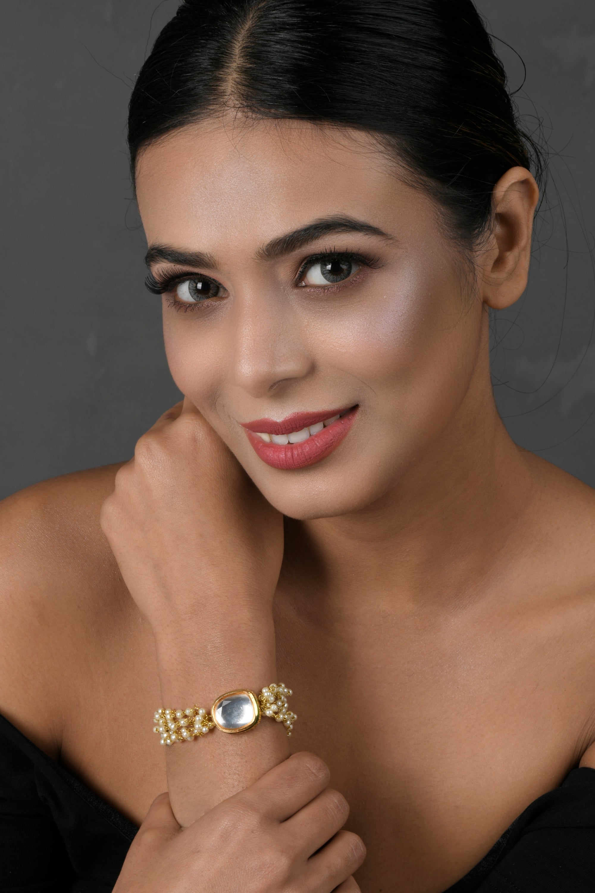 Gold-Toned & White Kundan Charm Bracelet