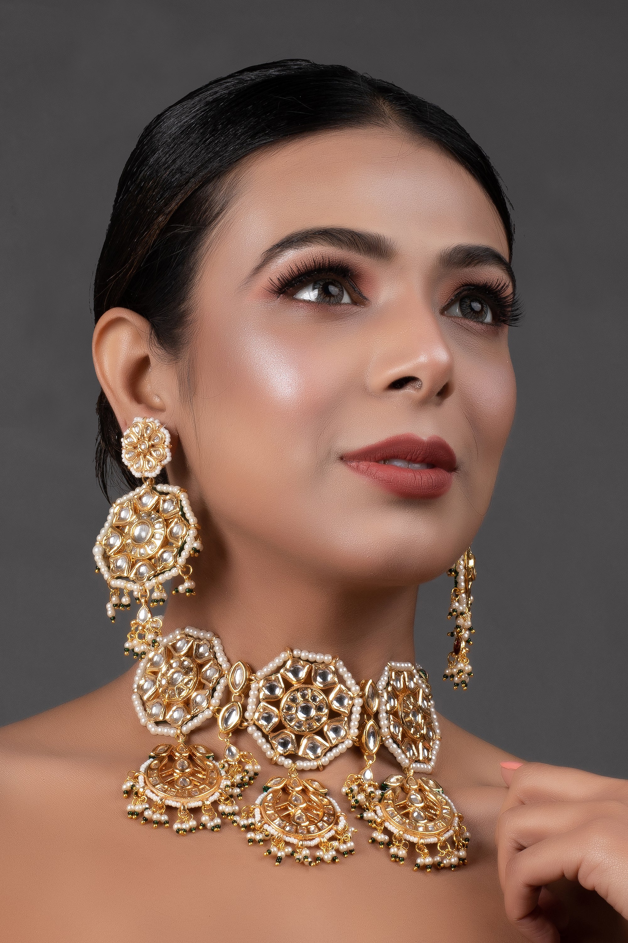Kundan inspired pearl necklace with earrings